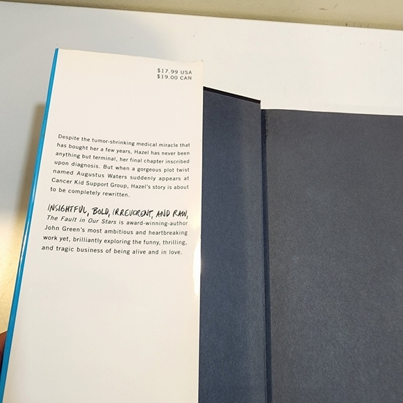 The Fault In Our Stars by John Green Book - Picture 3 of 7